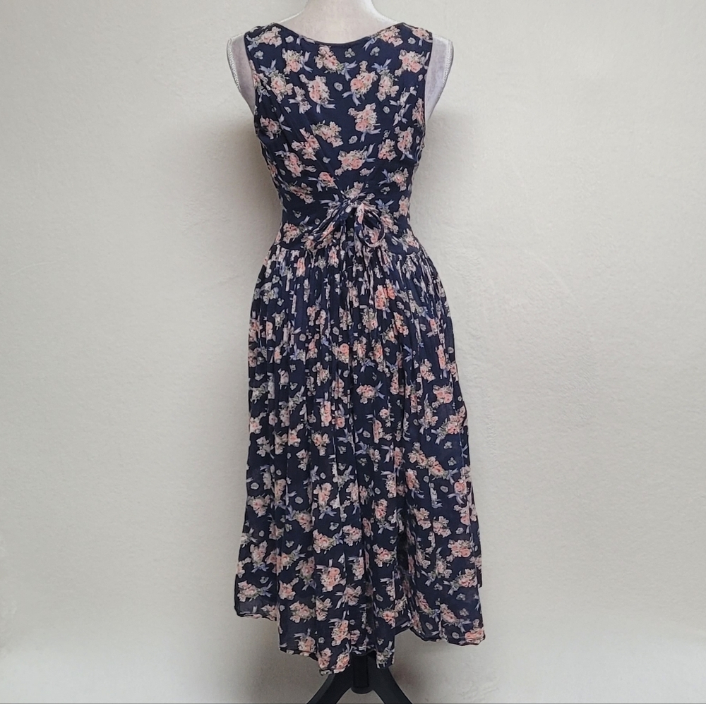 1970s Vintage Sita Blue Pink Floral Scoop Neck Tie-Waist Fit & Flare Midi Dress - Picture 8 of 12